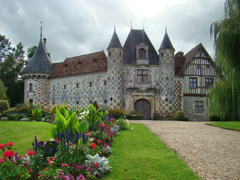 Château de Saint Germain de Livet bnb chambres dhotes hotels
